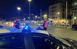 Roma, due studenti stranieri aggrediti e rapinati in discoteca, ai domiciliari tre addetti alla sicurezza