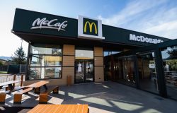 McDonald’s cerca 40 persone per rafforzare i team di alcuni ristoranti di Roma