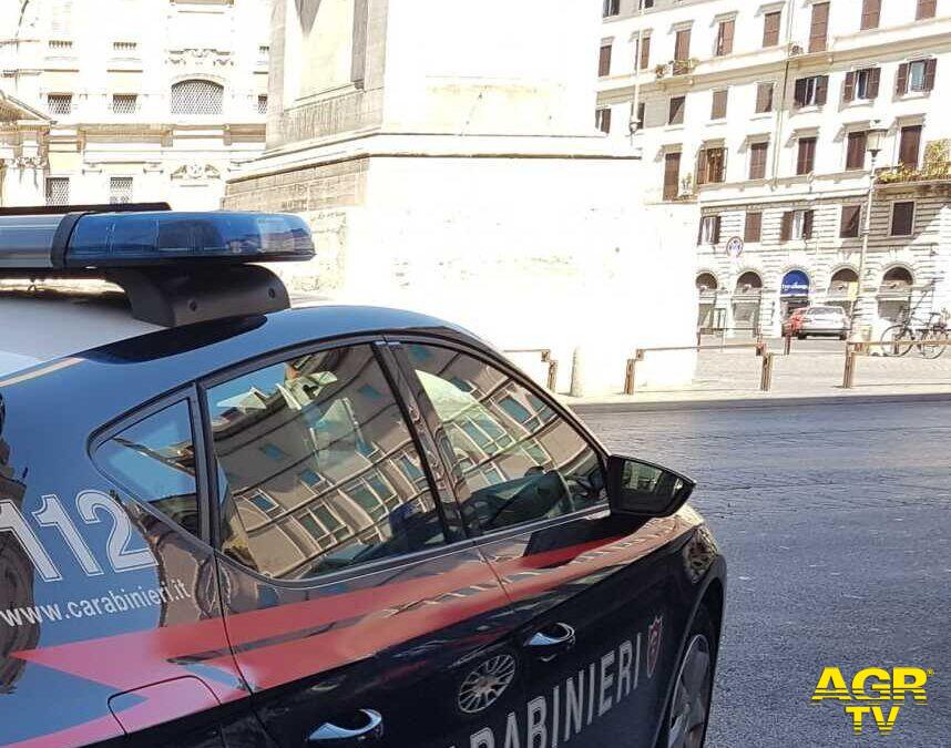Carabinieri pattuglia nei pressi di Santa maria Maggiore