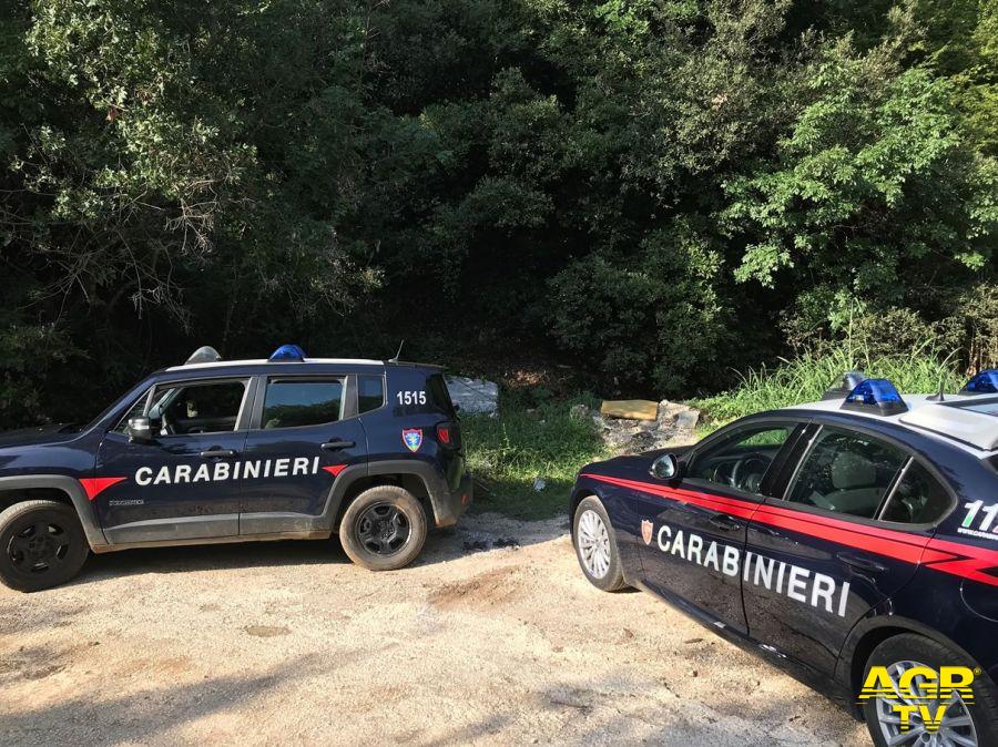 Carabinieri scoperta discarica abisiva a Monterotondo Carabinieri scoperta discarica abisiva a Monterotondo