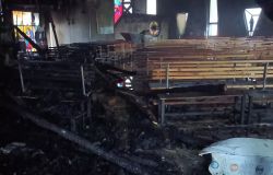 Formia i danni dell'incendio che ha danneggiato chesa e villaggio Don Bosco