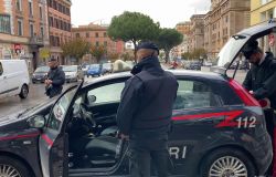 I Carabinieri della Stazione di Roma Appia hanno dato esecuzione a un’ordinanza, emessa dal Gip del Tribunale di Roma su richiesta della locale Procura della Repubblica, che dispone la misura della cu