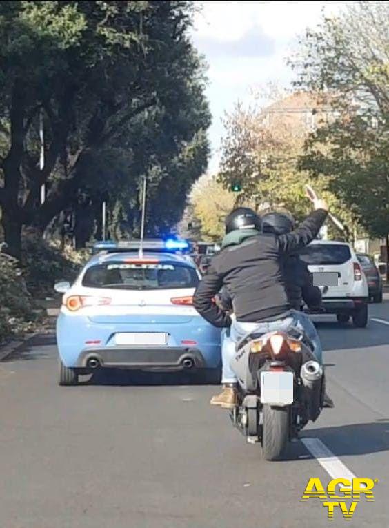 Polizia i Falchi della mobile Polizia i Falchi della mobile