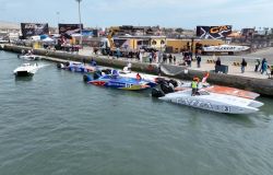 Motonautica, il circo del mondiale XCat World Championship sulle spiagge di Matera