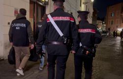 Trastevere, movida nel mirino dei carabinieri, quattro donne denunciate, sanzionati alcuni locali