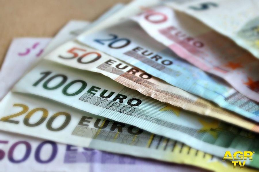 Banconote euro foto pixabay