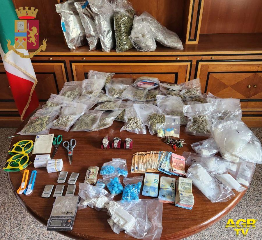 Polizia droga sequestrata e soldi ponte Milvio