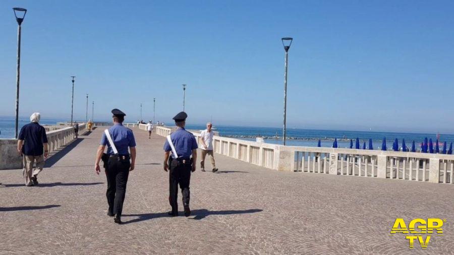 Carabinieri controlli sul litorale- Ostia
