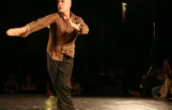 Danza, Virgilio Sieni a Greccio e Rieti presenta: Difronte agli occhi degli altri