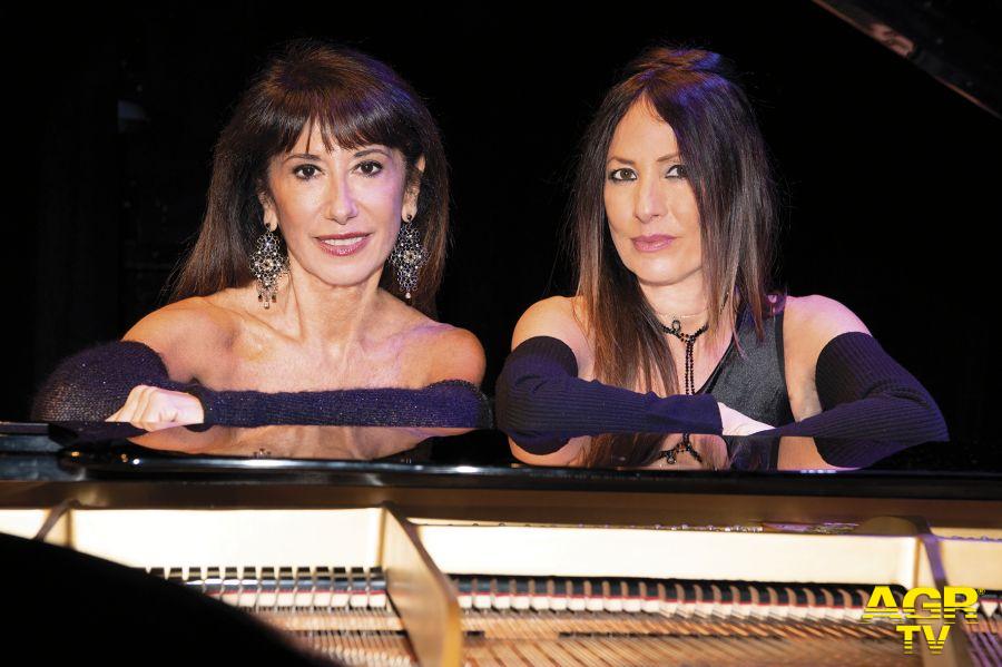 Crazy piano bis a Maccarese, museo del sax Barbara Cattabiani e Claudia Agostini Crazy piano bis a Maccarese, museo del sax Barbara Cattabiani e Claudia Agostini