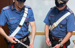 Carabinieri Anzio gli oggetti rinvenuti e sequestrati