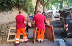 Polizia operazioni antidegrado quartiere