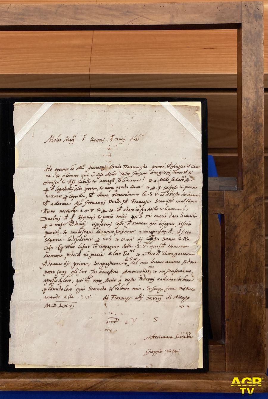Manoscritto 1566 Vasari recuperato a Londra dai Carabinieri