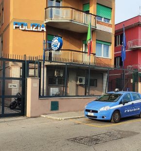 Roma Cornelia, servizio straordinario di prevenzione, sventata una rapina ed un furto, 3 persone in manette Roma Cornelia, servizio straordinario di prevenzione, sventata una rapina ed un furto, 3 persone in manette