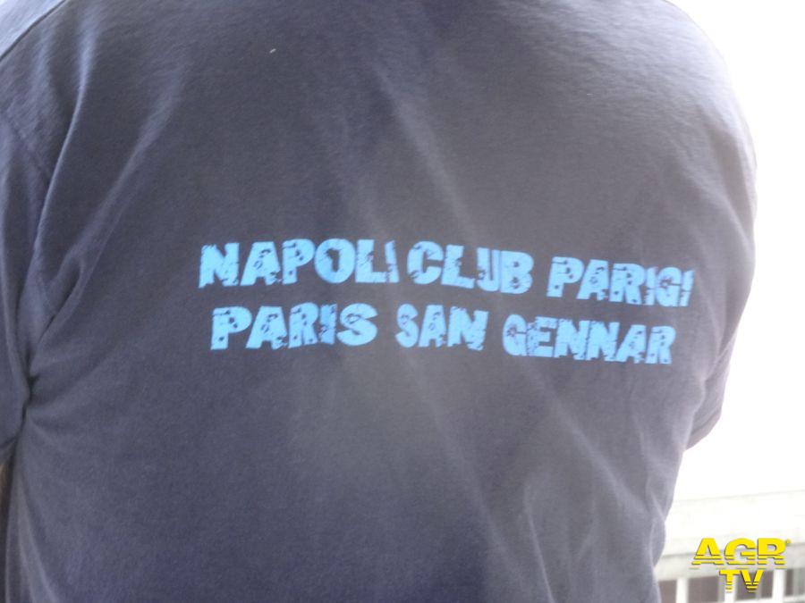 tifosi partenopei numerosi , provenienti da tutta Italia  e Europa