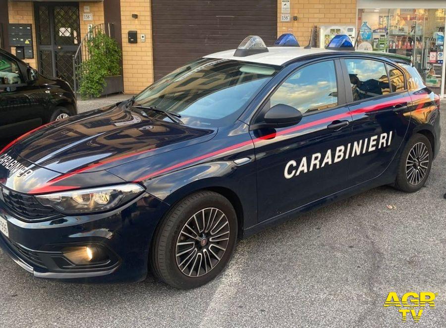 Carabinieri l'auto intervenuta a Tor Vergata