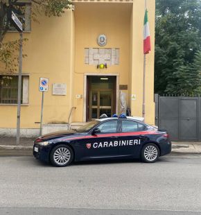 Pomezia, preso pusher albanese di 26 anni, aveva 1 kg. di cocaina e 35 mila euro in contanti Pomezia, preso pusher albanese di 26 anni, aveva 1 kg. di cocaina e 35 mila euro in contanti