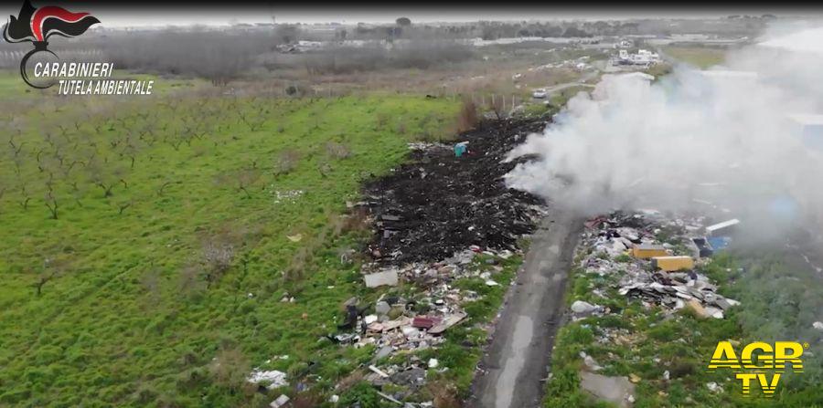 Traffico illecito di rifiuti e riciclaggio: 11 arresti nelle province italiane