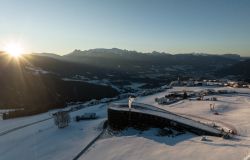 Alto Adige, un family hotel a forma di ghiacciaio sull’altopiano di Maranza