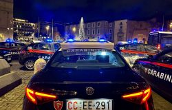 Roma Termini nel mirino, arrestato un borseggiatore, 8 persone denunciate, sanzioni ad esercizi commerciali
