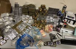 Polizia droga e soldi sequestrati Infernetto