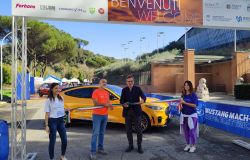 Roma 21 K ford mustang mach inugurazione villaggio