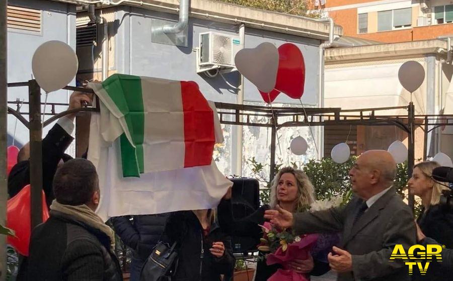 Roma, Mercato della Magliana: Inaugurata una Piazzetta in Memoria di Pamela Mastropietro