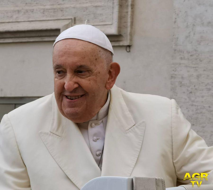 Papa Francesco foto da comunicato stampa
