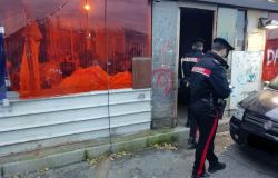 Roma, controlli dei Carabinieri nel campo nomadi di via Candoni