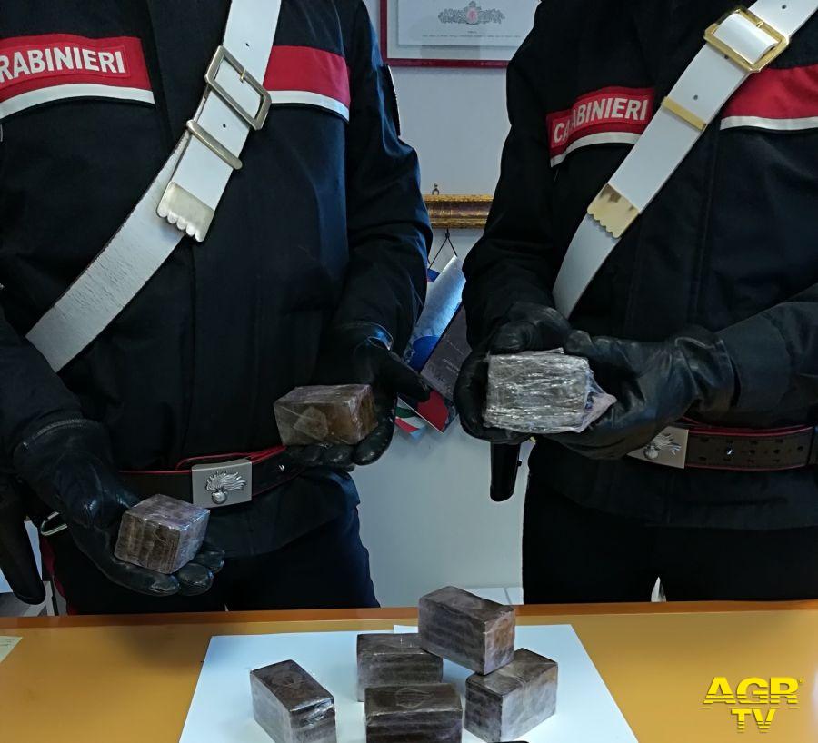 Carabinieri droga recuperata aTor Bella Monaca