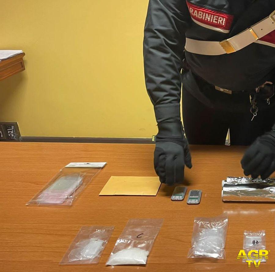 Carabinieri la droga sequestrata a Palestrina