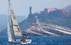 Vela, lo scirocco condiziona la prima tappa delle Melges 20
