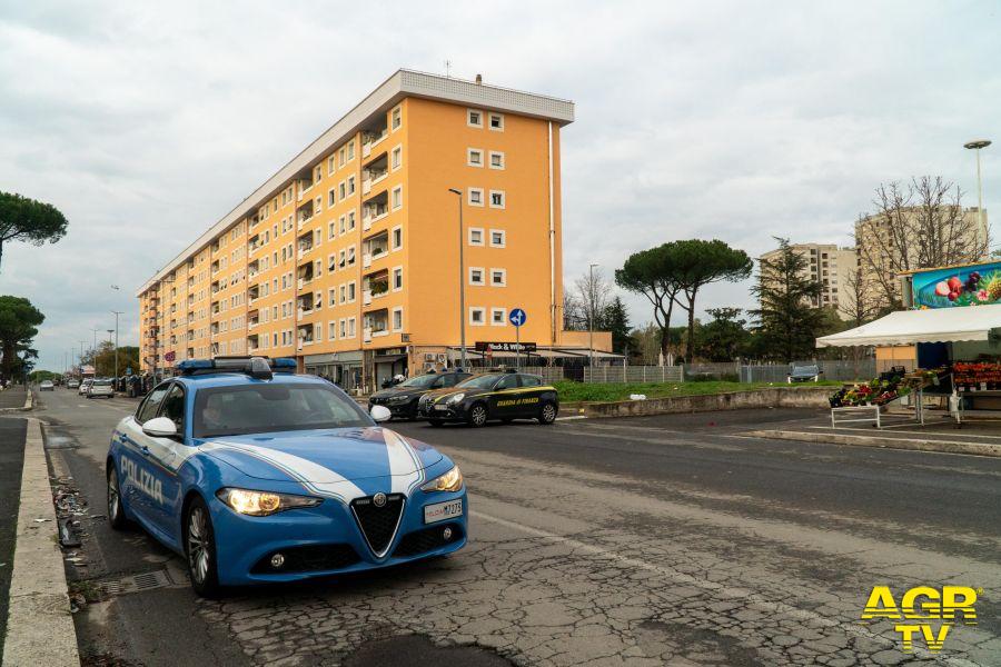 Roma, furti a bordo di auto e rapina, due arresti dopo scontri con gli agenti