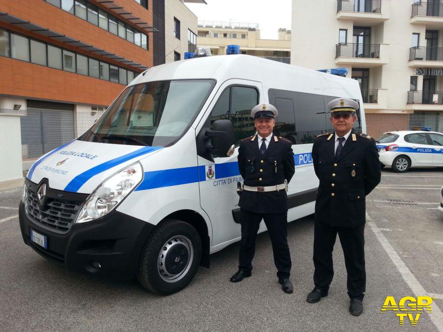 Fiumicino, camper per i vigili urbani