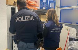 Roma San Basilio, giro di vite della Polizia sugli esercizi commerciali, elevate sanzioni per oltre 18 mila euro