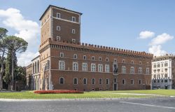 rassegna al Centro di Roma foto Palazzo Venezia