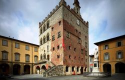 Prato - Dieci anni del Museo di Palazzo Pretorio. Per un museo aperto e più inclusivo: un nuovo percorso tattile e sensoriale tra storia e innovazio