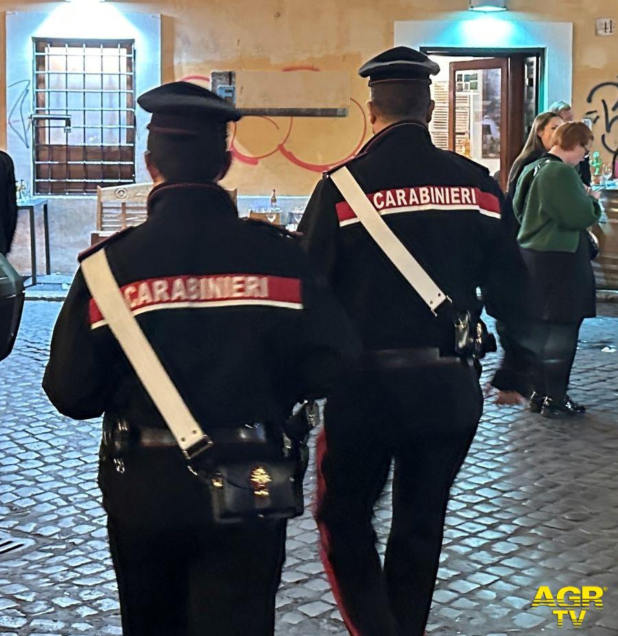 Roma controlli deei Carabinieri zona Eur