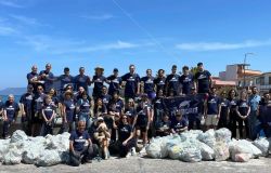 Ambiente, detenuti Seconda Chance e volontari Plastic Free assieme per pulire le spiagge