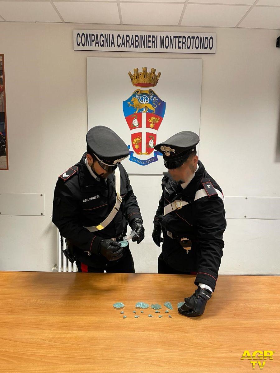 Carabinieri la droga sequestrata a Fonte Nuova