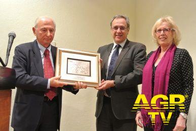 Premio Roma ad Eugenio Scalfari, al fisico Fulvio Ricci ed all'Esercito Italiano Premio Roma ad Eugenio Scalfari, al fisico Fulvio Ricci ed all'Esercito Italiano