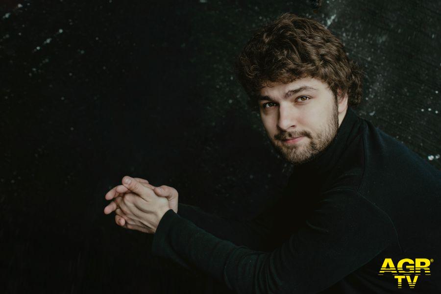 il pianista  Lukas Geniušas, foto da comunicato stampa