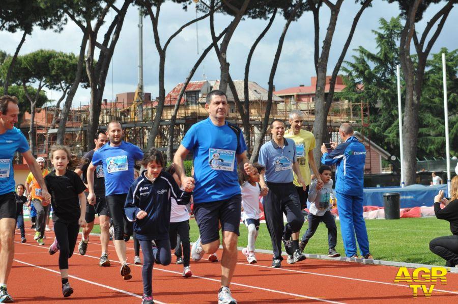Atletica, domenica la corsa di padri e figli Atletica, domenica la corsa di padri e figli