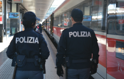 Polizia controlli stazione Termini