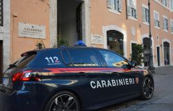 Carabinieri controlli nel centro storico san lorenzo in lucina