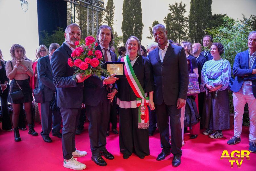 Premio Roma 2024 al Roseto comunale premiate le rose più belle