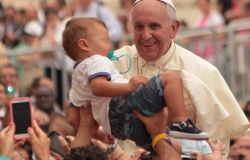 Giornata Mondiale dei Bambini, i piccoli del Fism consegneranno a Papa Francesco il veliero della pace