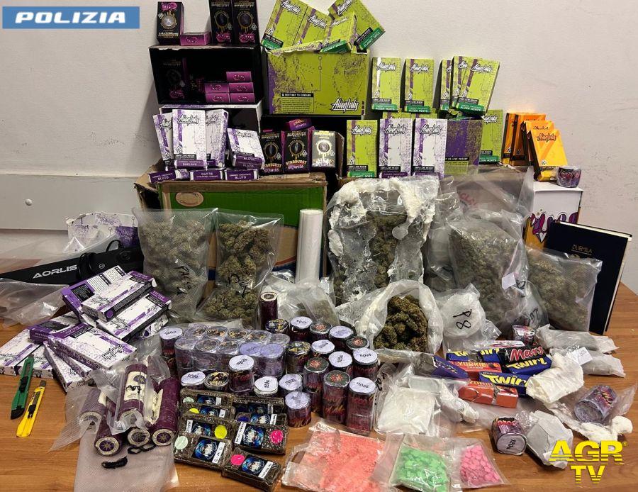 Polizia la droga sequestrata