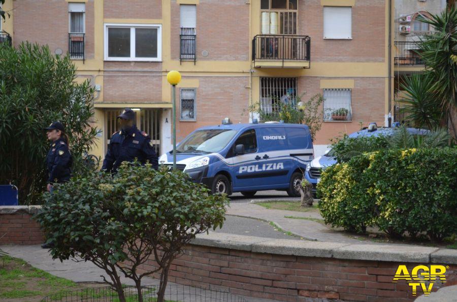 Ostia, giro di vite della Polizia nel contrasto al traffico di stupefacenti, 7 arresti e 2 misure cautelari