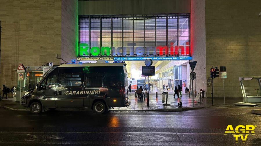 Stazione Termini: Continuano i controlli da parte della Polizia di Stato